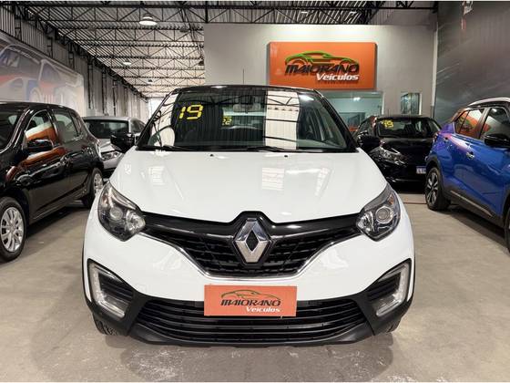 RENAULT CAPTUR 1.6 16V SCE FLEX INTENSE X-TRONIC RENAULT CAPTUR 1.6 16V SCE FLEX INTENSE X-TRONIC
